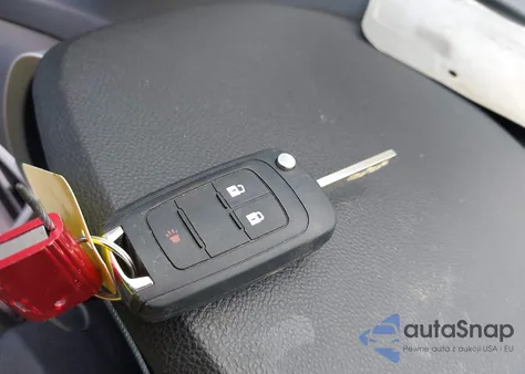 2016 Chevrolet Equinox Ls z USA, uszkodzony, nr VIN 2GNFLEEKXG6262660